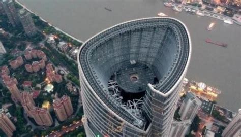 上海中心大廈失敗 辦公室噪音